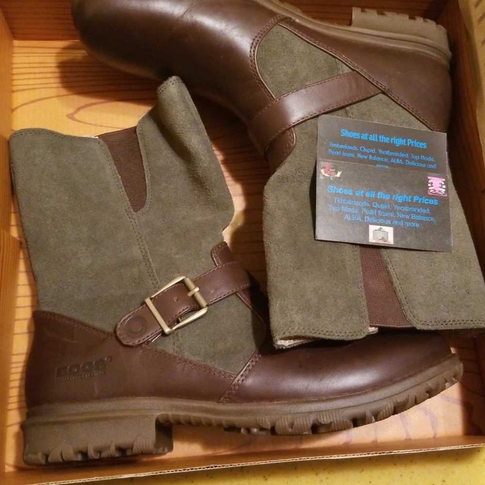 Bogs waterproof leather